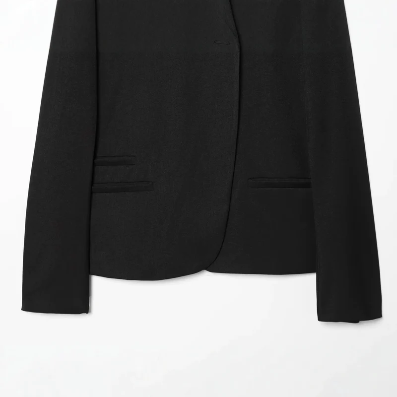 Damen Kurzer Blazer mit Stehkragen, verdeckter Knopfleiste und taillierter Silhouette Drune