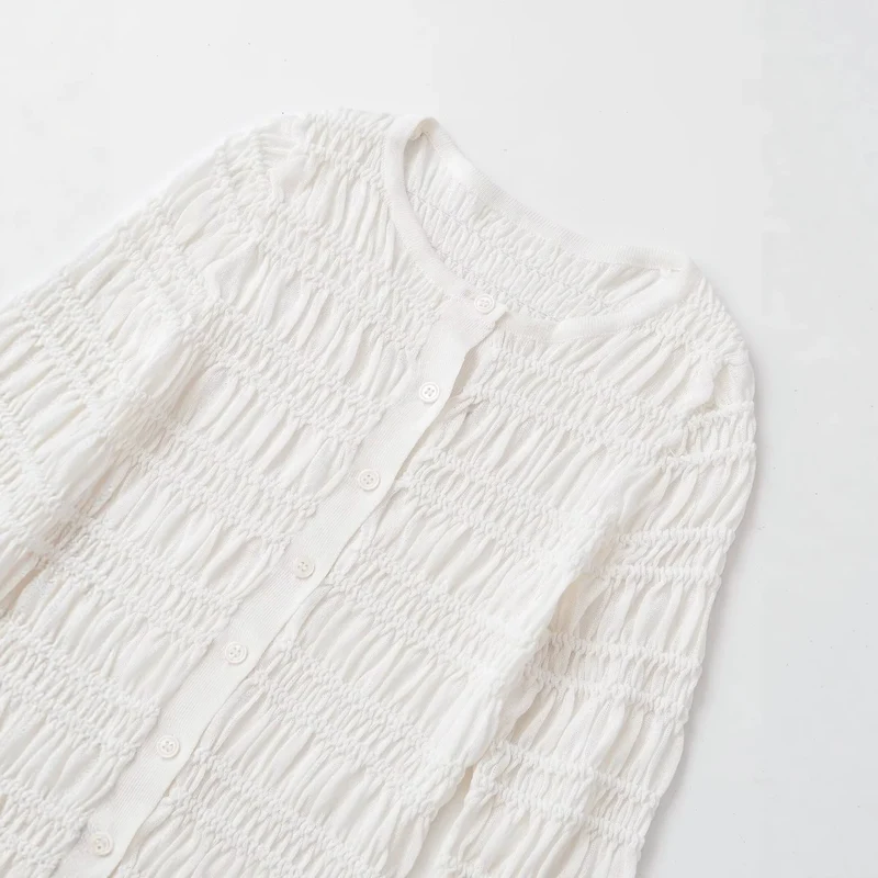 Damen Gesmoktes Feinstrick-Cardigan mit Rüschenabschluss und Knopfleiste Drune