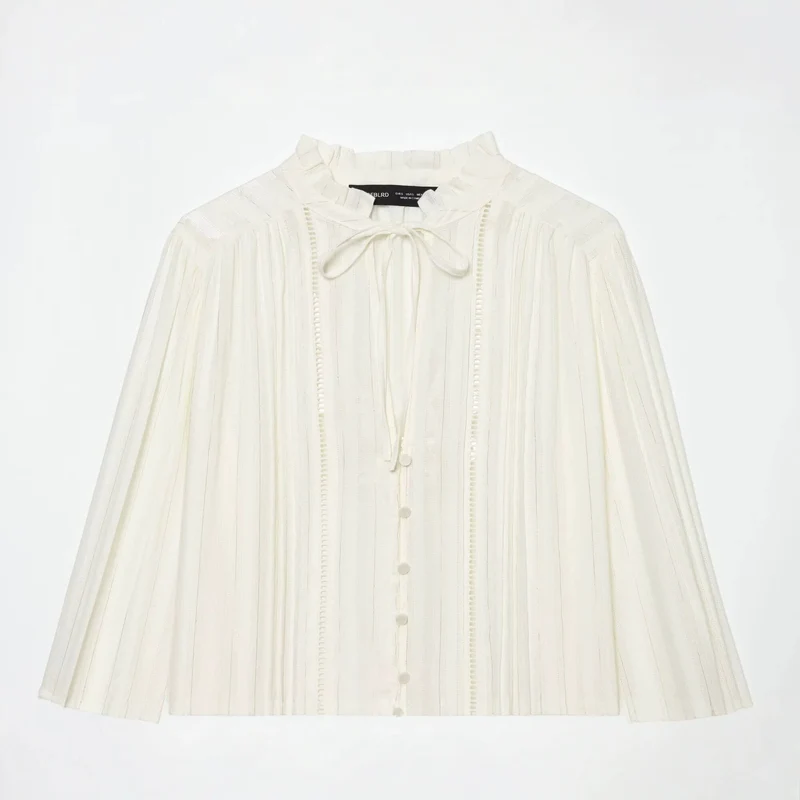 Damen Plissierte Bluse mit Rüschenkragen, Knopfleiste und Schleifenband Drune