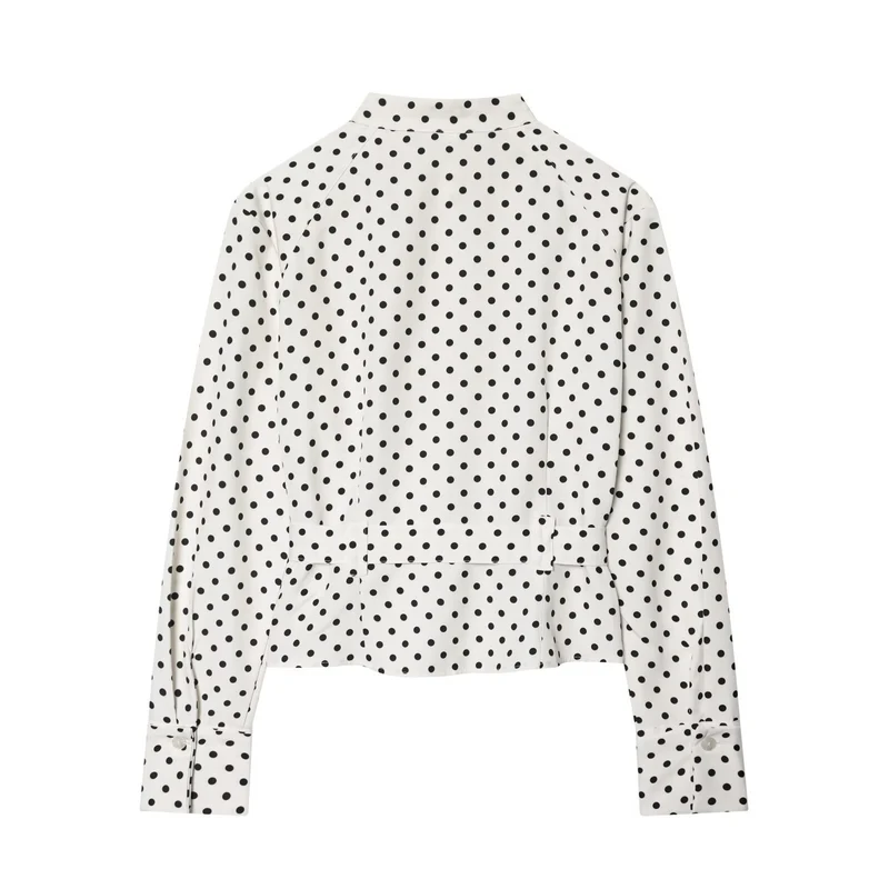 Damen Geknöpfte Hemdjacke mit Stehkragen, aufgesetzten Klappentaschen und Taillengürtel Drune