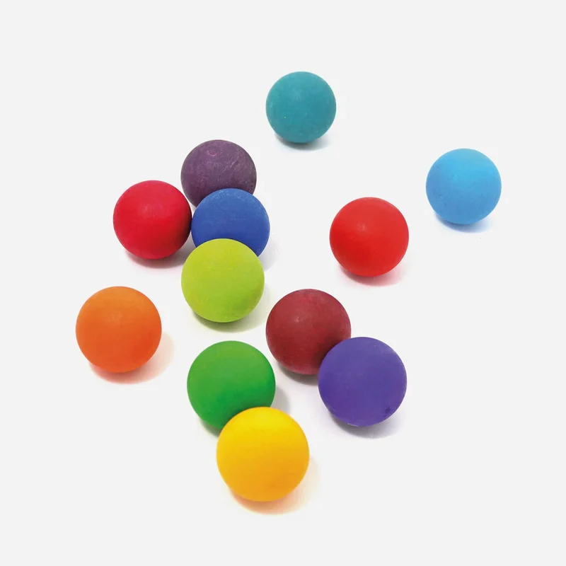 Kleine Regenbogenkugeln aus Holz | Grimms