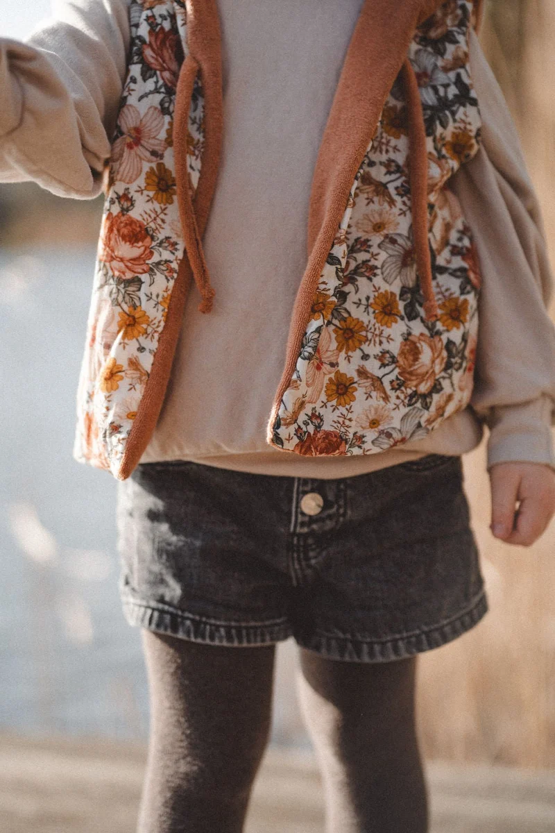 Weste aus Frottee x Musselin Retro Flowers