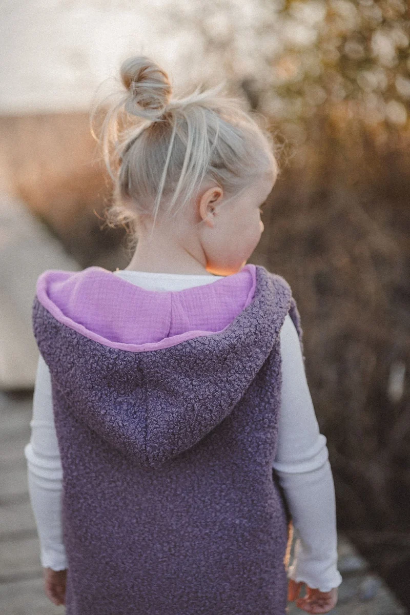 Teddyweste aus Bouclé - Flieder x Musselin Pink