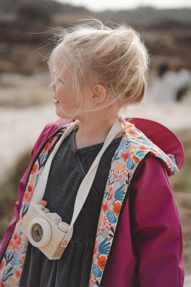 Regenjacke Beere / Blumen Bunt