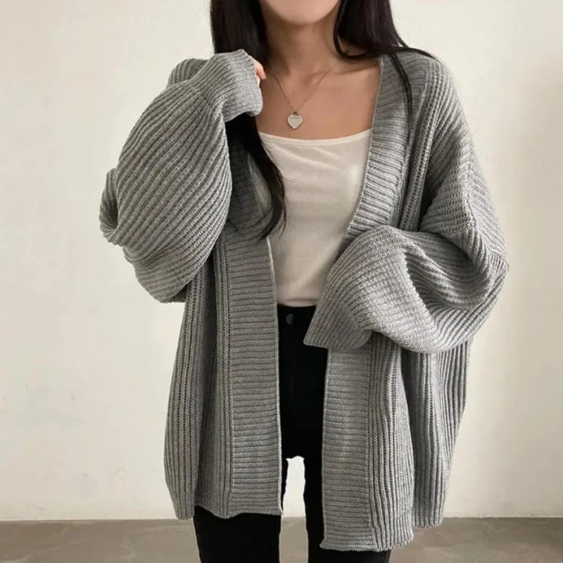 Damen kuschelige Strickjacke mit oversized Ärmeln und feiner Rippstruktur Drune