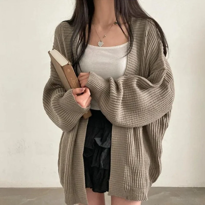 Damen kuschelige Strickjacke mit oversized Ärmeln und feiner Rippstruktur Drune