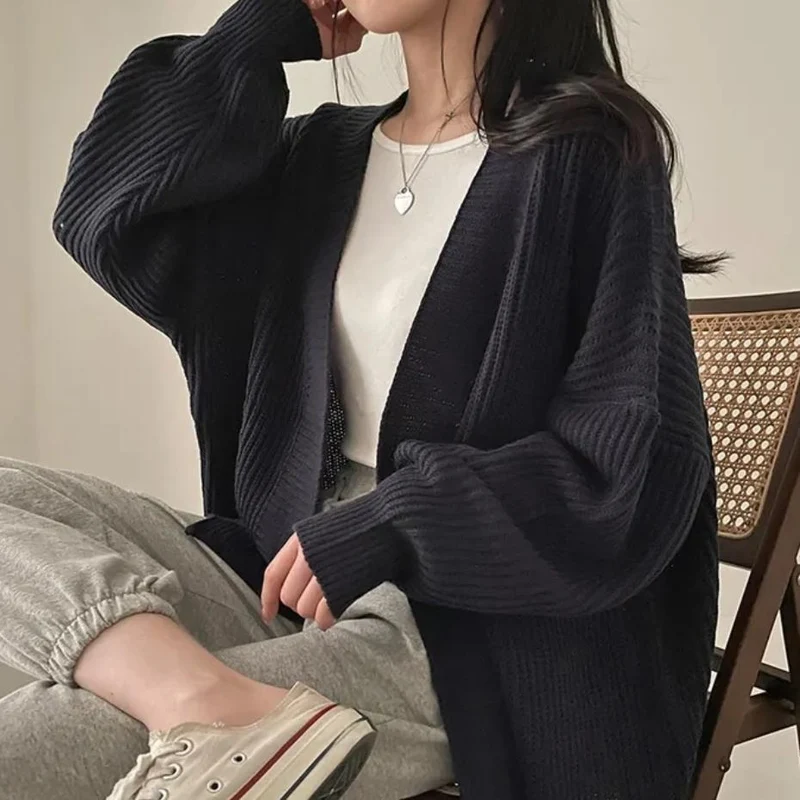 Damen kuschelige Strickjacke mit oversized Ärmeln und feiner Rippstruktur Drune