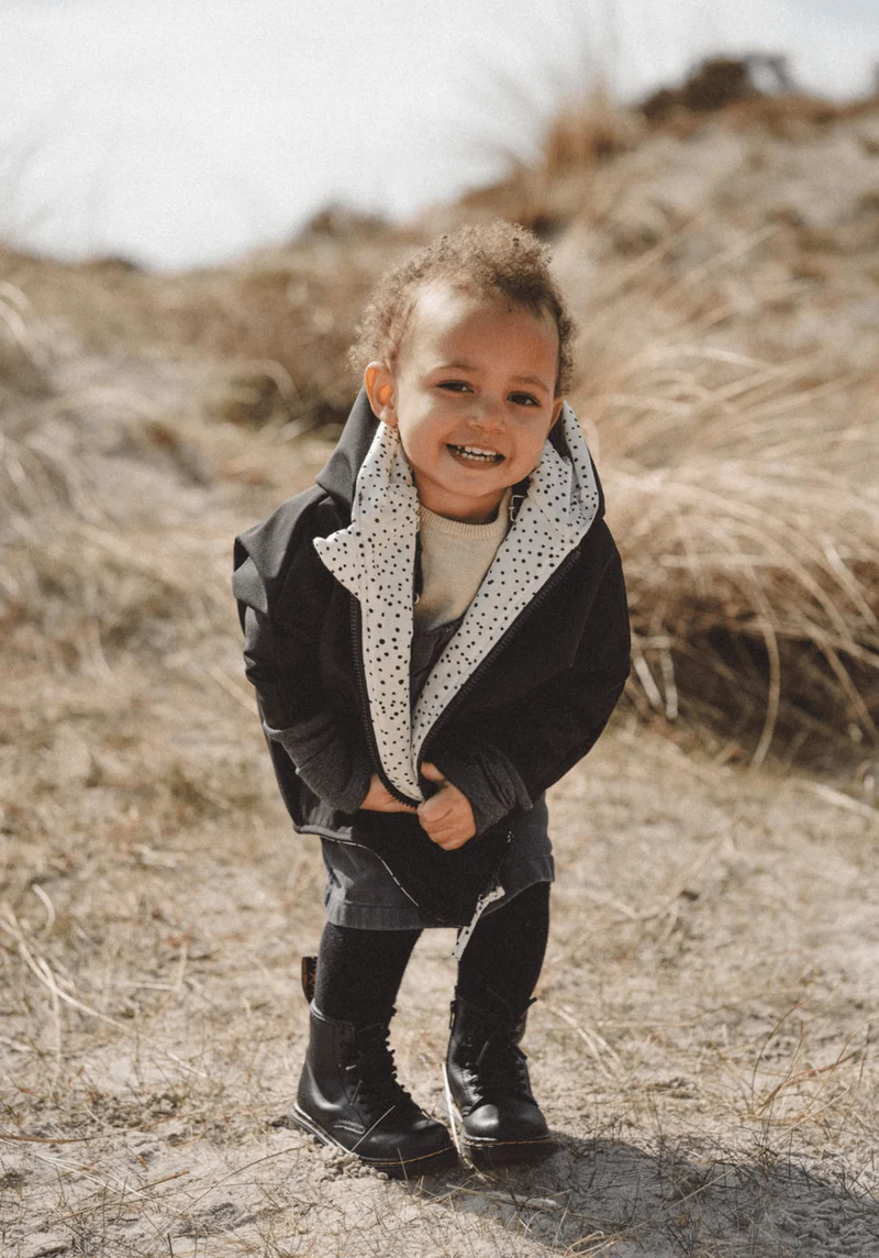 Softshelljacke Kinder Anthrazit Kritzelpunkte