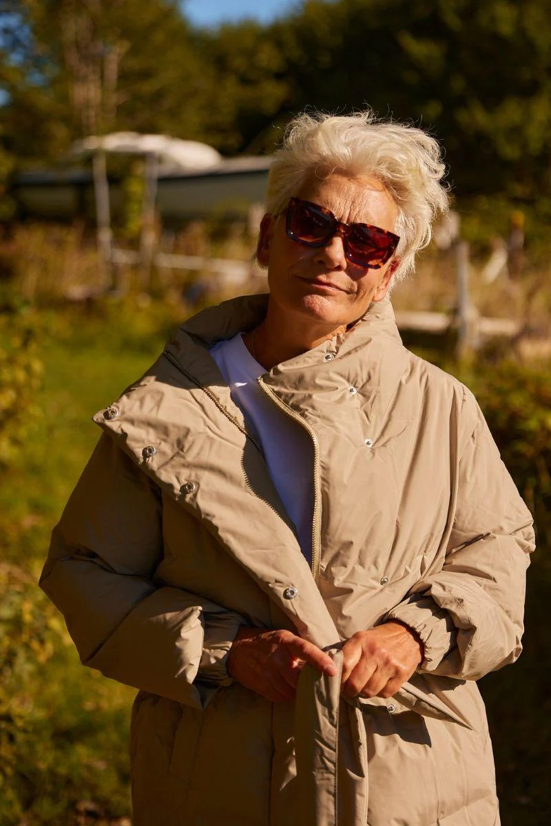Lilly Long coat | Sand | Frakke fra French Laundry