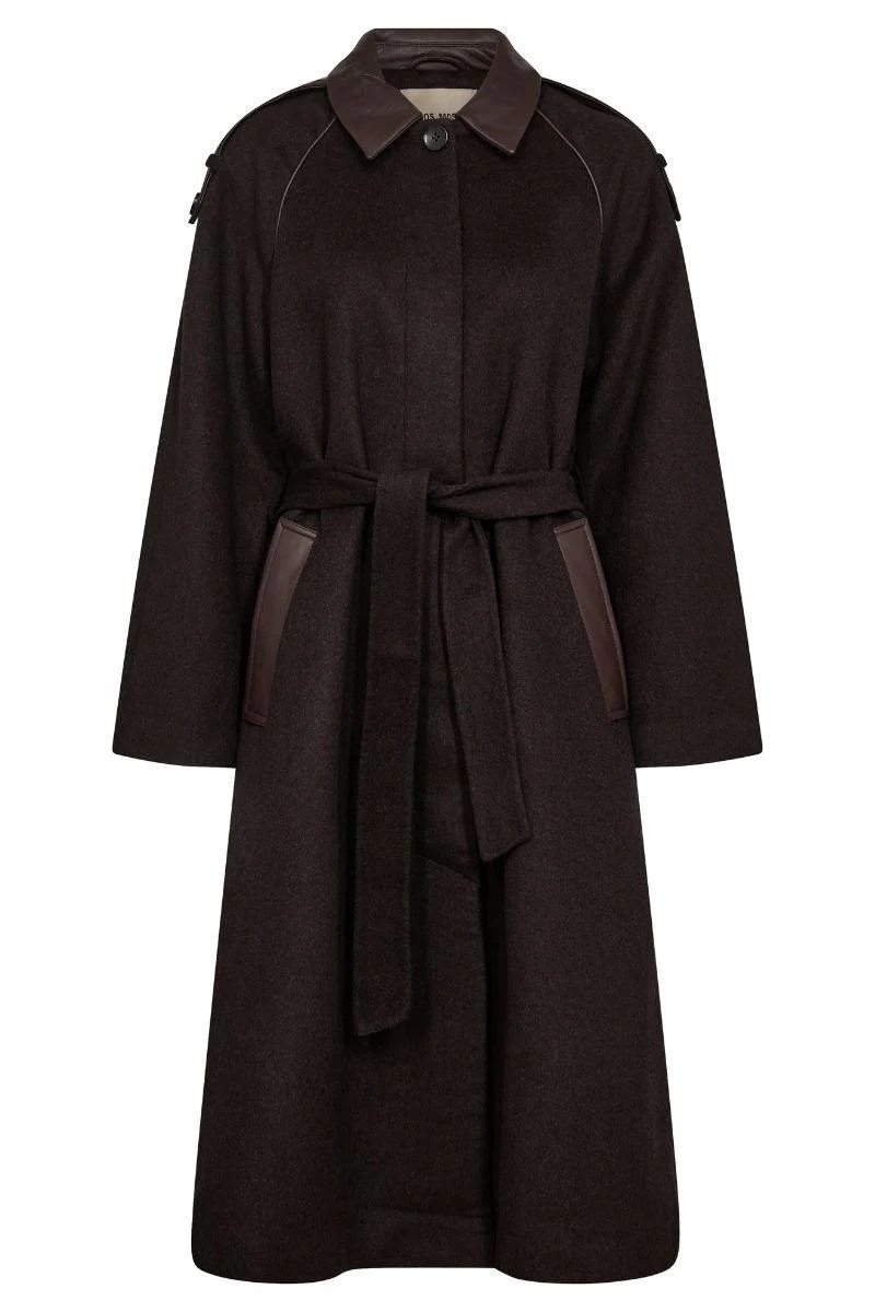 Eva Wool Coat | Chocolate Torte | Jakke fra Mos Mosh