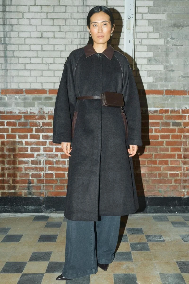 Eva Wool Coat | Chocolate Torte | Jakke fra Mos Mosh