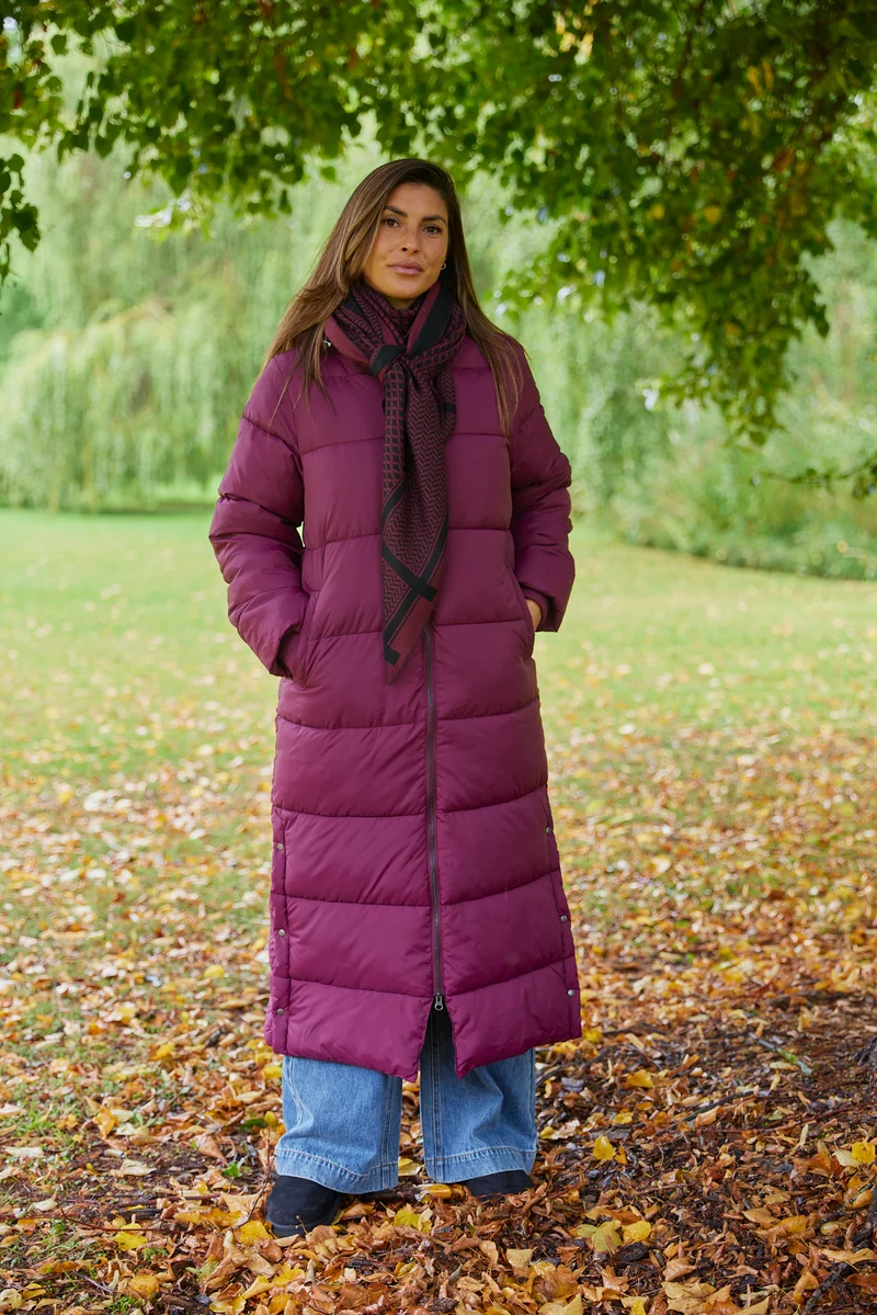Asta Coat | Bordeaux | Frakke fra French Laundry