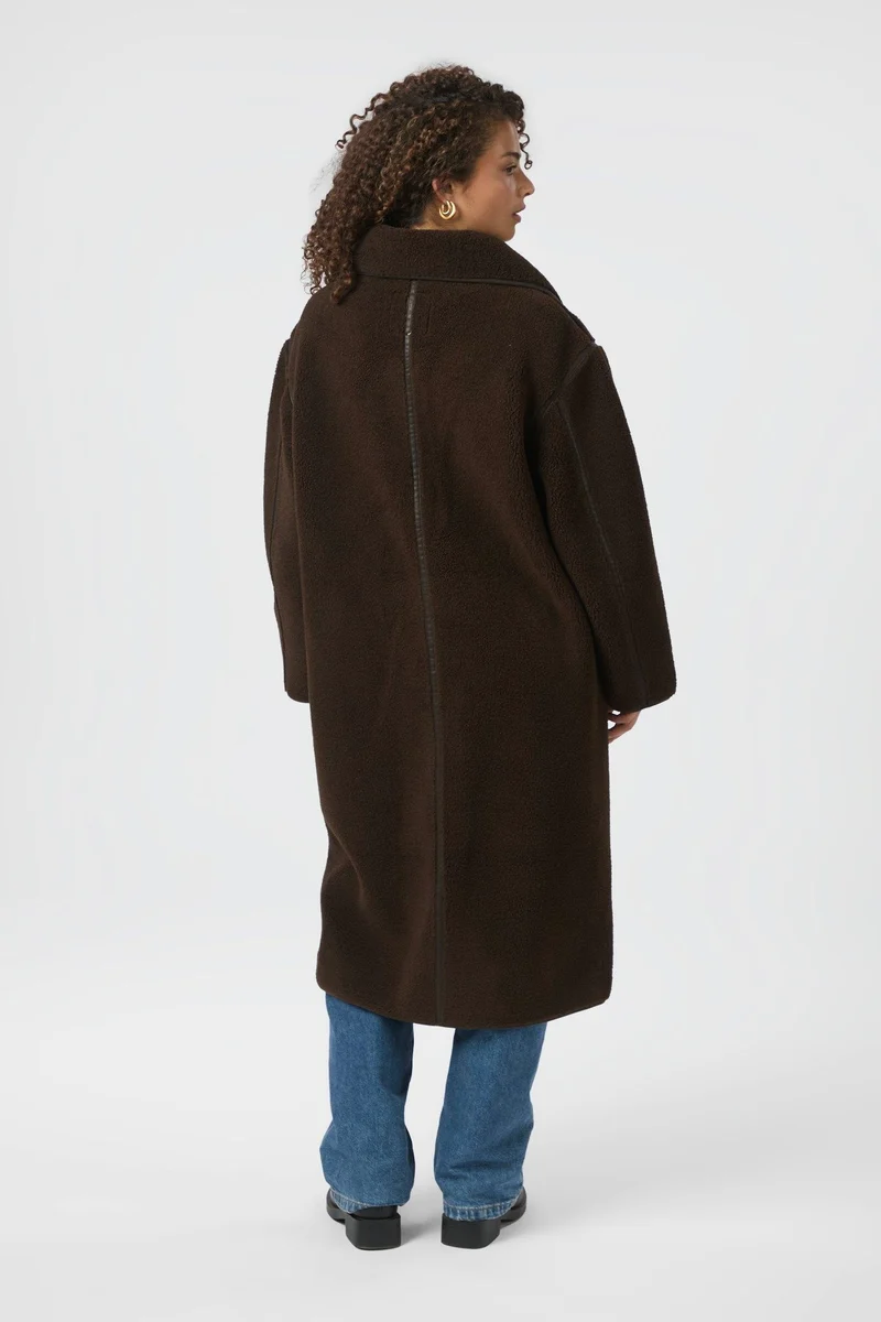 Carmen Teddy Coat | Dark Brown | Jakke fra Neo Noir