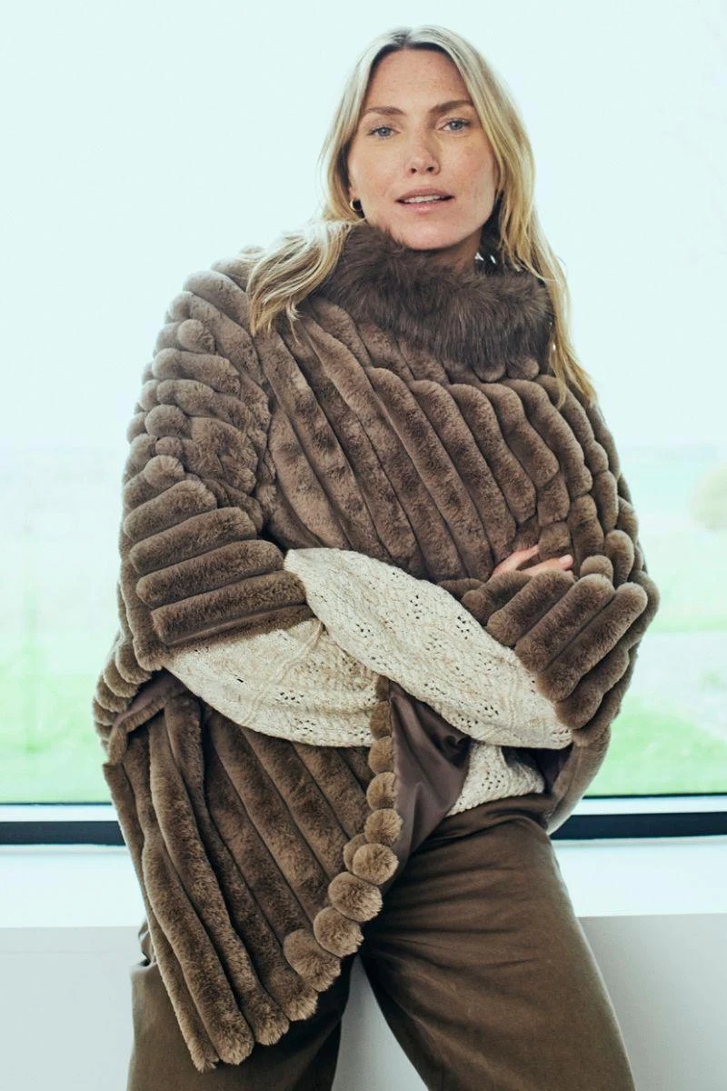 Kokan Cape 206734 | Desert Taupe W. Morel | Jakke fra Freequent