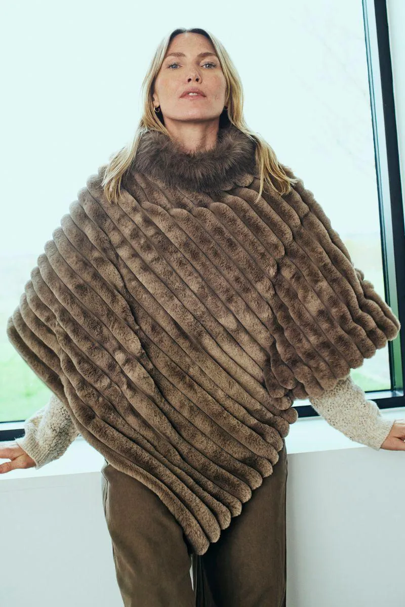 Kokan Cape 206734 | Desert Taupe W. Morel | Jakke fra Freequent