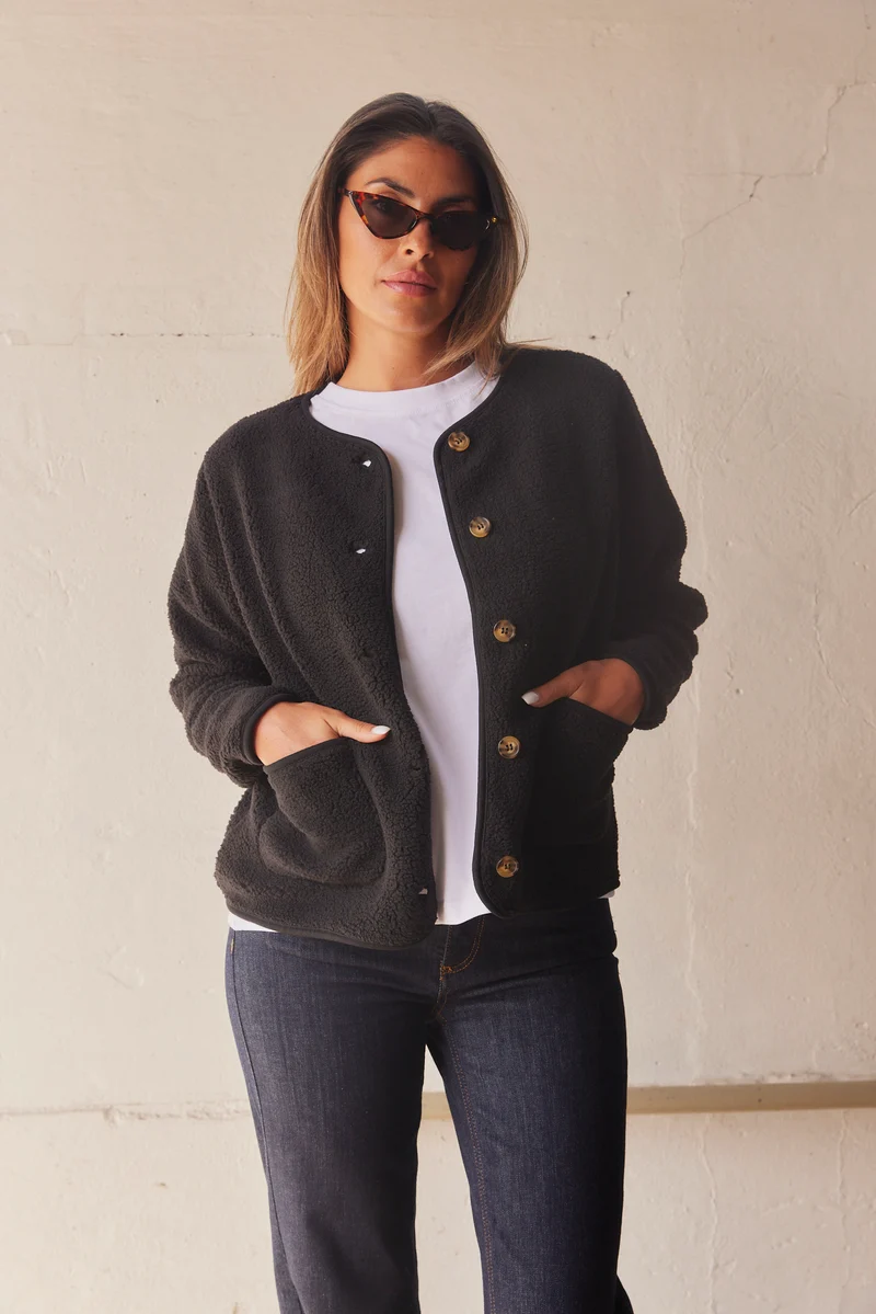 Ada Teddy Jacket | Sort | Jakke fra French Laundry