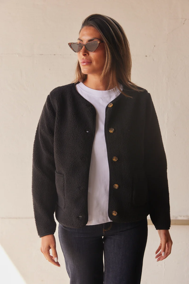 Ada Teddy Jacket | Sort | Jakke fra French Laundry