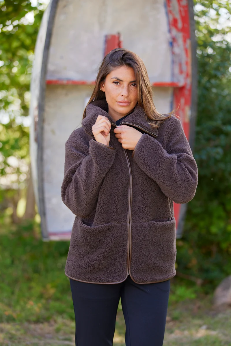 Bamie Teddy Zip | Brun | Jakke fra French Laundry
