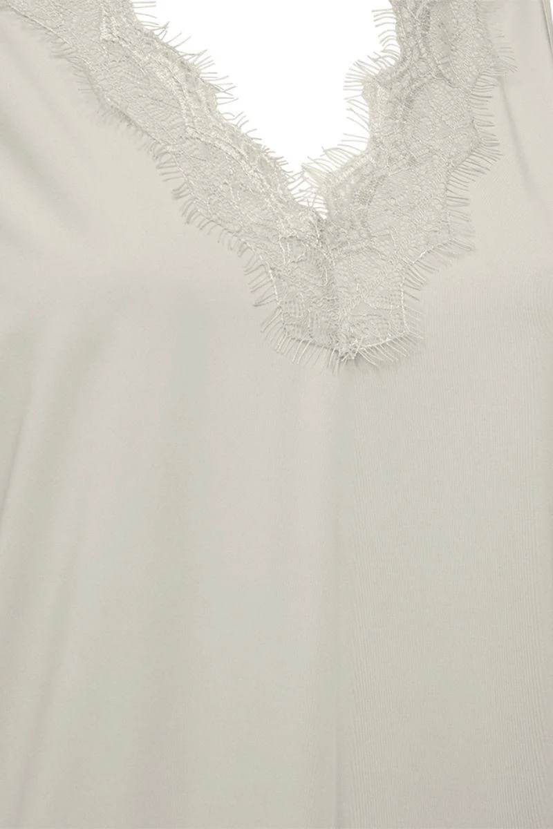 Bicco Top 206329 | Moonbeam | Top fra Freequent