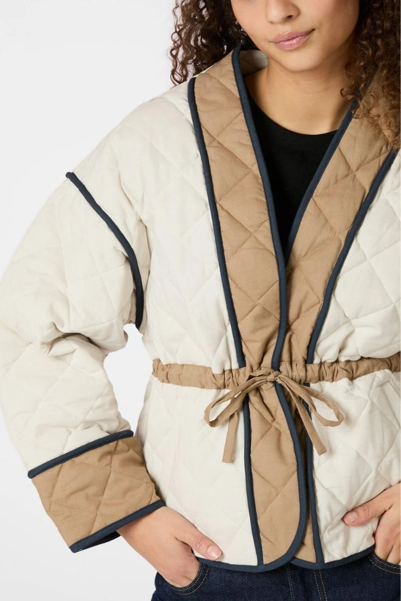 Gerdi Solid Quilt Jacket | Creme | Jakke fra Neo Noir