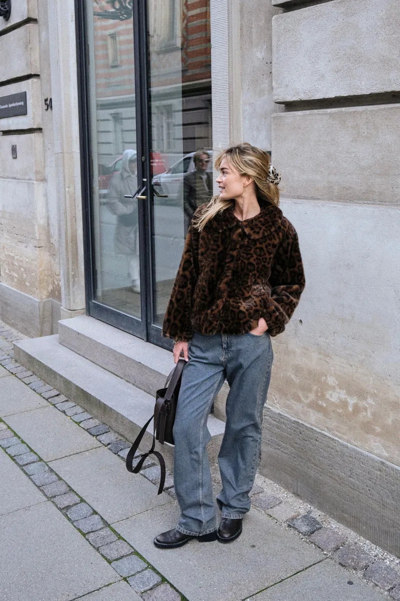 Melodie Leo Faux Fur Jacket | Brun | Jakke fra Neo Noir