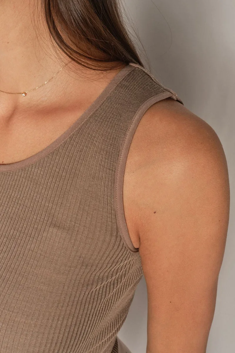 Elaine Seamless Tank Top | Pine Bark | Top fra Mos Mosh