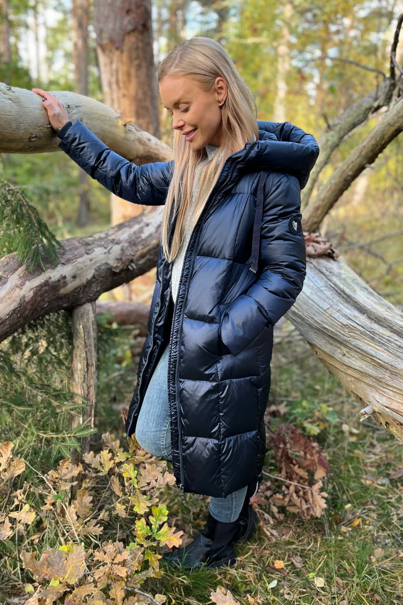 Nova Metallic Down Jacket | Salute Navy | Jakke fra Mos Mosh