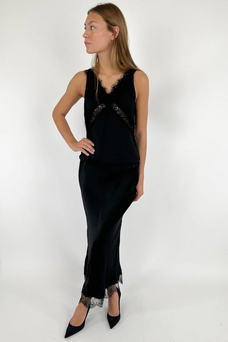Vixen Lace Top | Black | Top fra Neo Noir