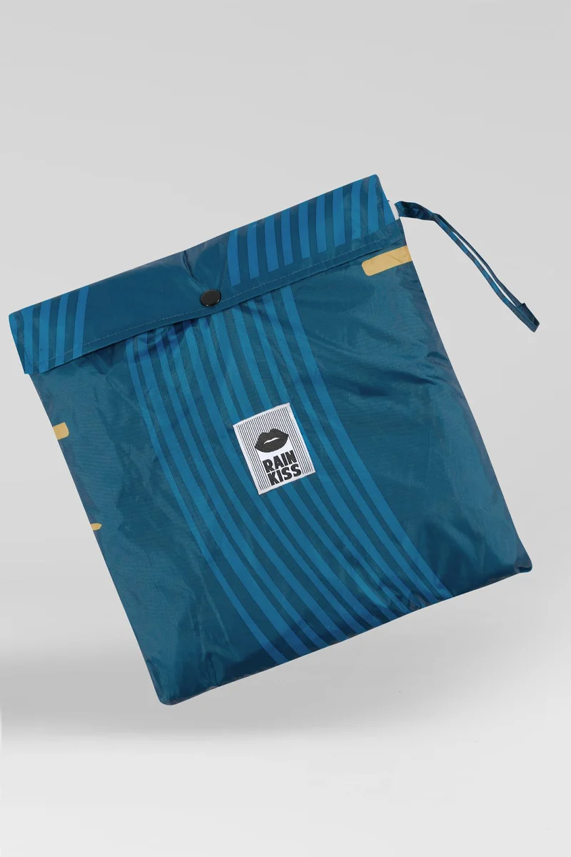 Japanese Blossom Poncho | Blue | Regnponcho fra Rainkiss