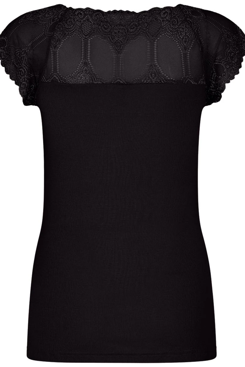 Flora Laced T-Shirt | Black | Blonde top fra State bird