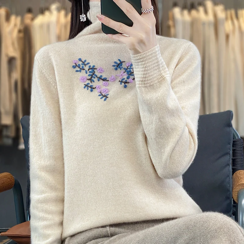 Damen Kaschmir‑Optik Rollkragenpullover mit zarter Blumenstickerei am Brustbereich Drune