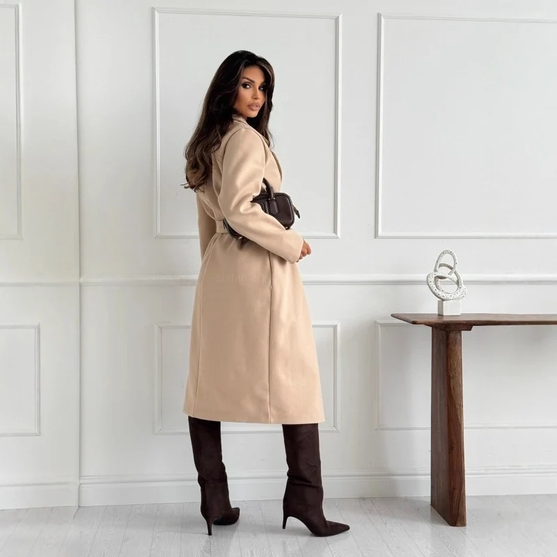 Damen Eleganter und modischer Wollmantel