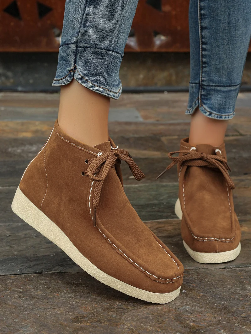 Damen knöchelhohe Schnürboots mit Mokassinnaht, weicher Innensohle und crepe Sohle Drune