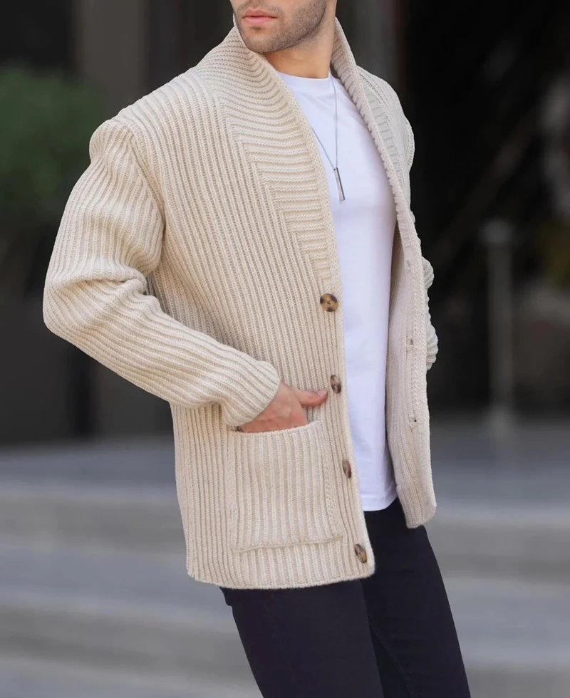 Herren Strickjacke mit tiefem Ausschnitt und knöpfen Drune