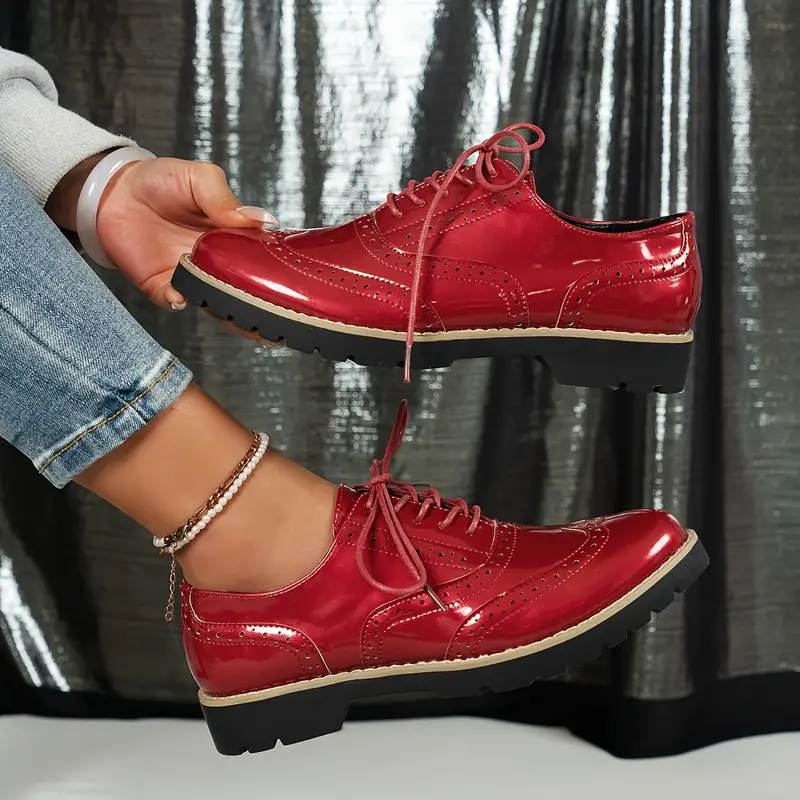 Glänzende Lederschuhe Drune