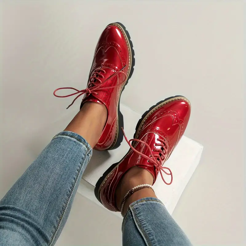 Glänzende Lederschuhe Drune