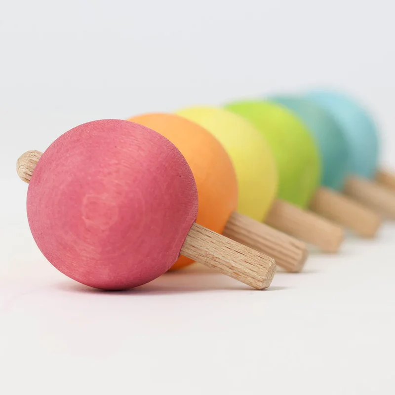 Kleine Kreisel in Pastellfarben | Grimms