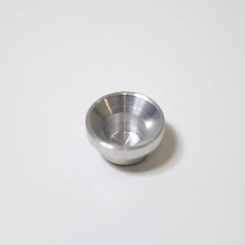 Kerzenhalter aus Aluminium | Grimms