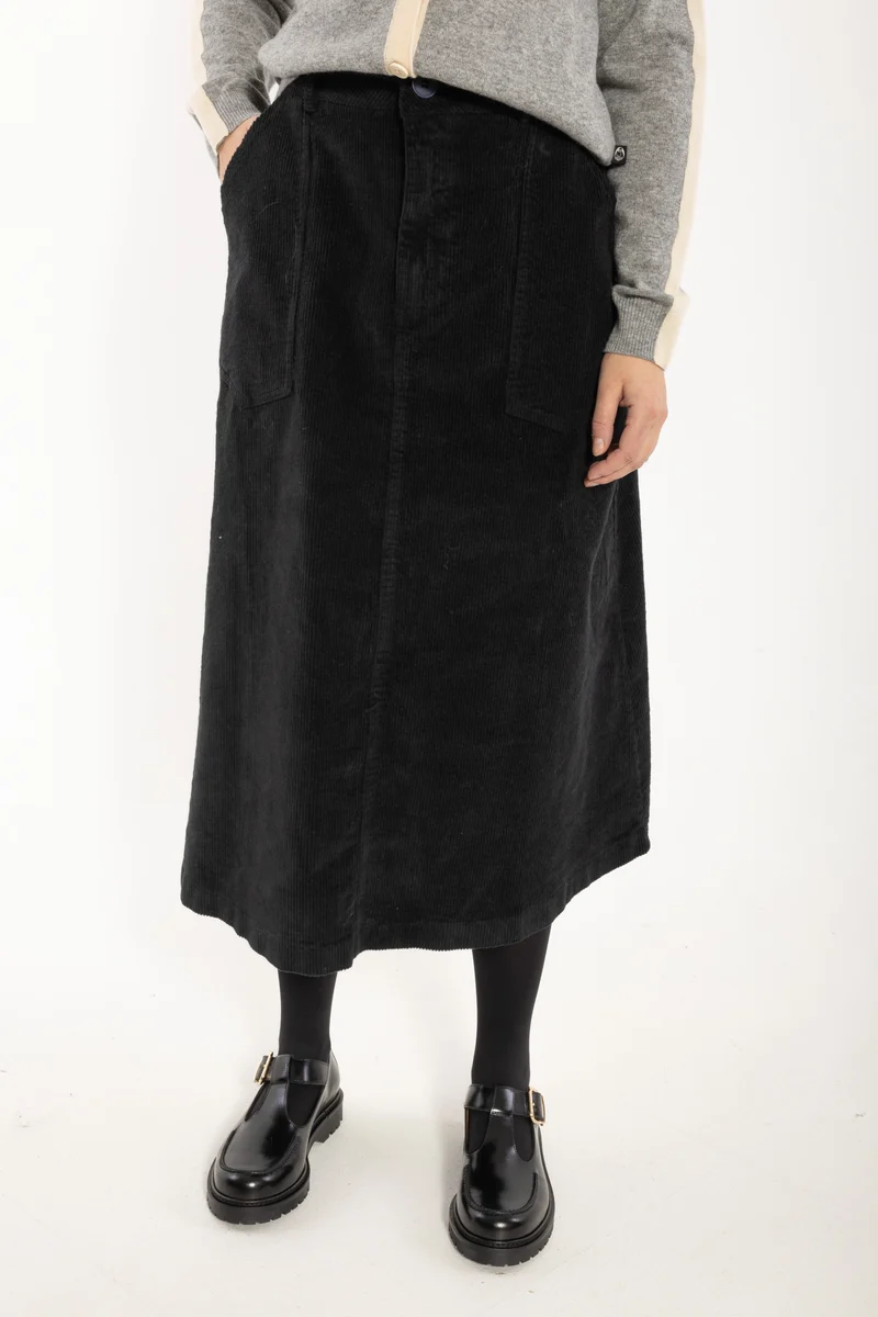 Danesweetie Cord Stretch Skirt Black