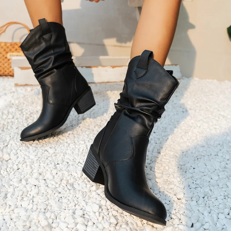 Damen Lederstiefel mit bequemem Absatz – Amara Drune