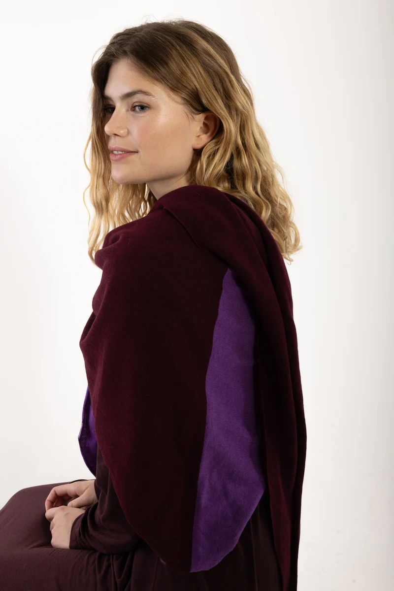 Danefireplace Merino Wool Shawl Dark Wine/Purple