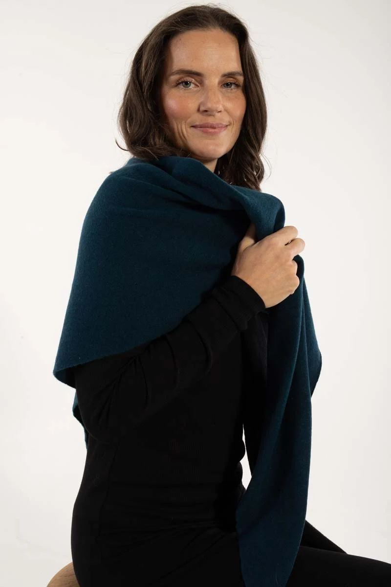 Danefireplace Wool Shawl Black/Dk Slate