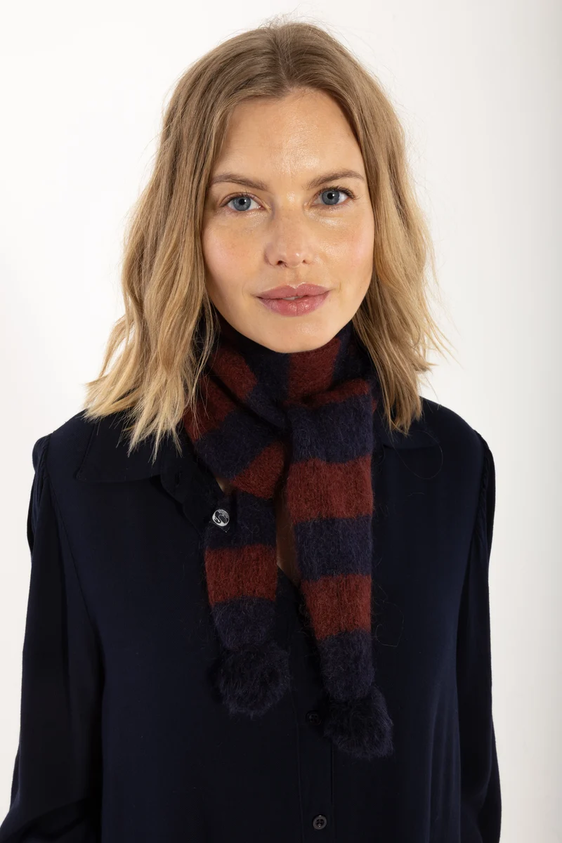 Danecabinfever Wool Scarf Dark Navy/Dark Wine