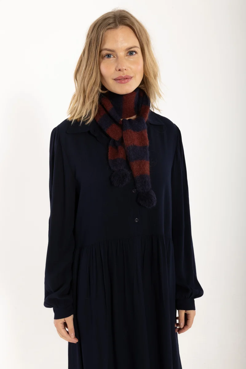Danecabinfever Wool Scarf Dark Navy/Dark Wine