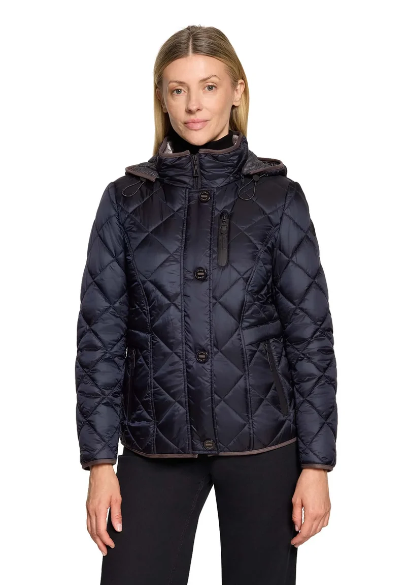 Steppjacke mit Kapuze