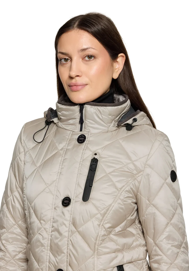 Steppjacke mit Kapuze