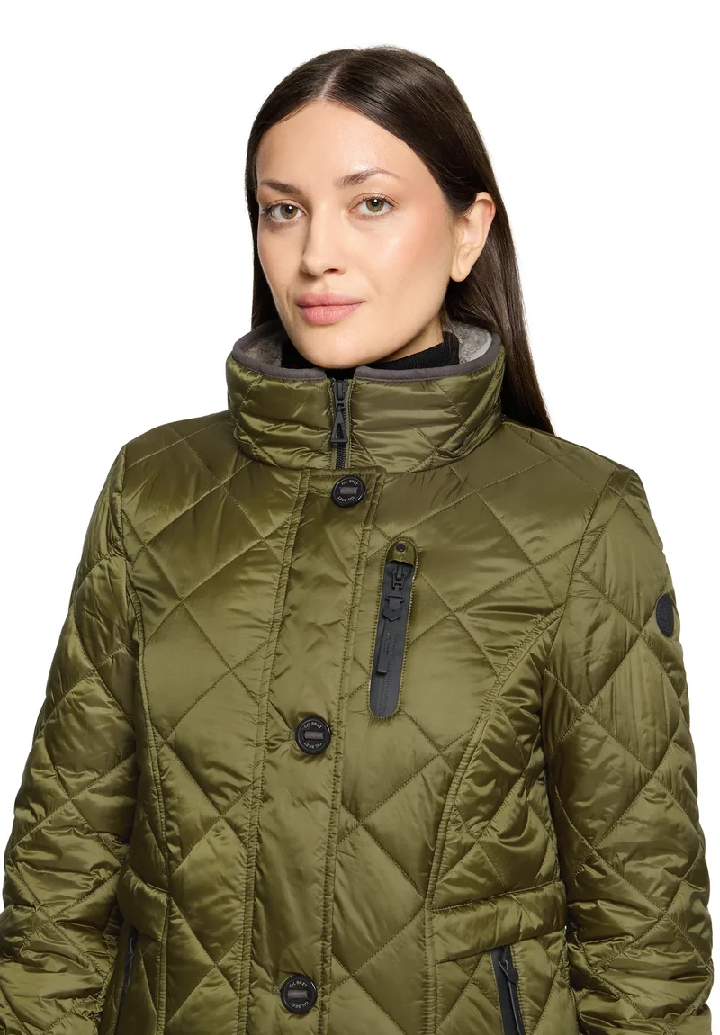 Steppjacke mit Kapuze