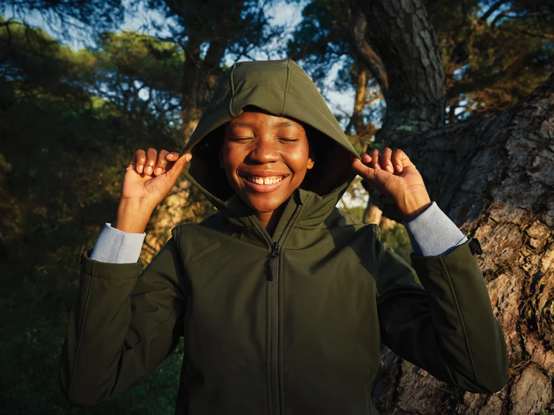 IQONIQ Makalu Damen Softshelljacke aus recyceltem Polyester