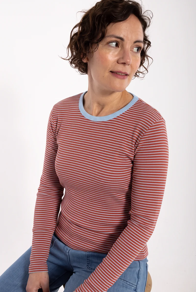 ESS - Danepartner LS Ribbing Tee Chili/Cold Sky