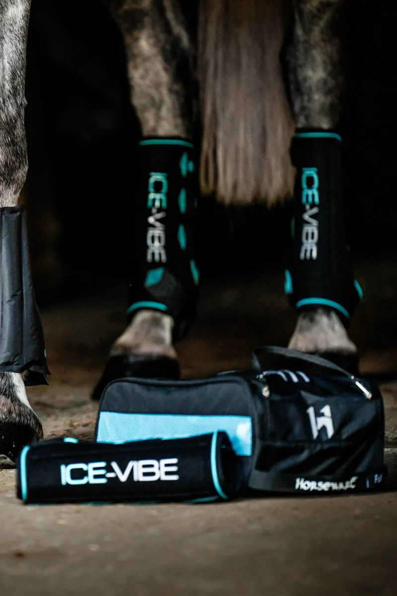 Ice-Vibe Gamaschen mit Kühl- und Vibrationsfunktion (Paar) Black/Aqua WB